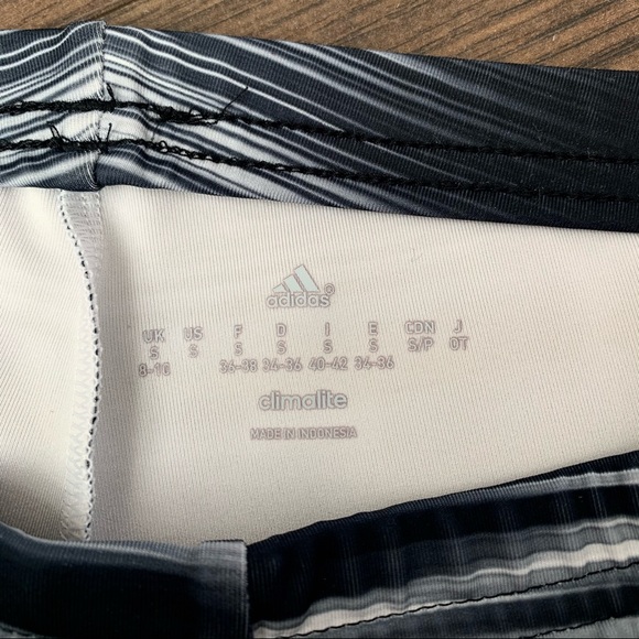 Adidas Cropped Leggings - Picture 5 of 5